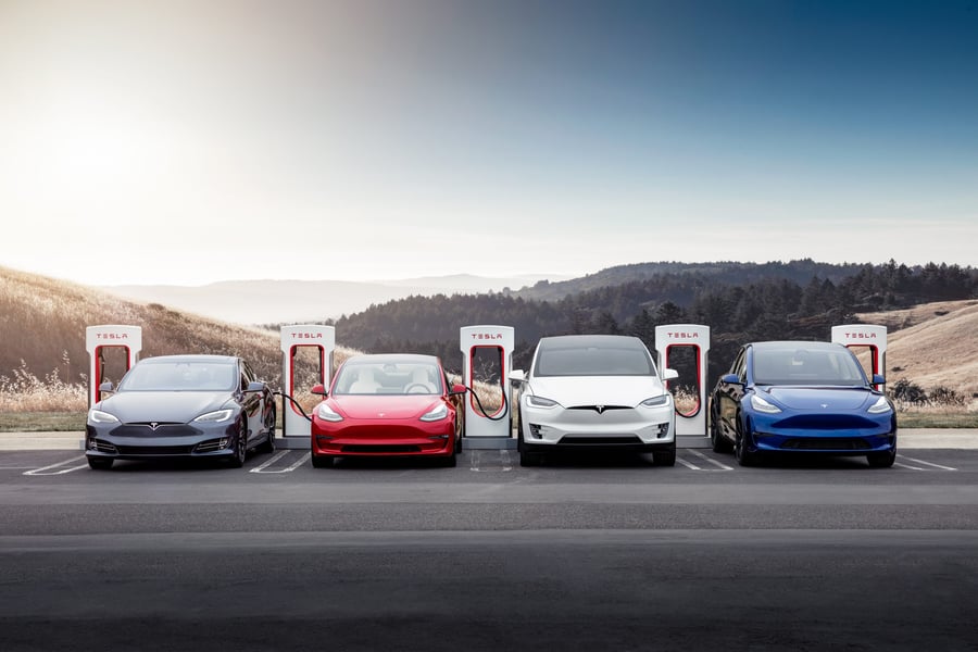 Tesla-roza-la-entrega-de-1m-de-BEV-a-lo-largo-de-2021