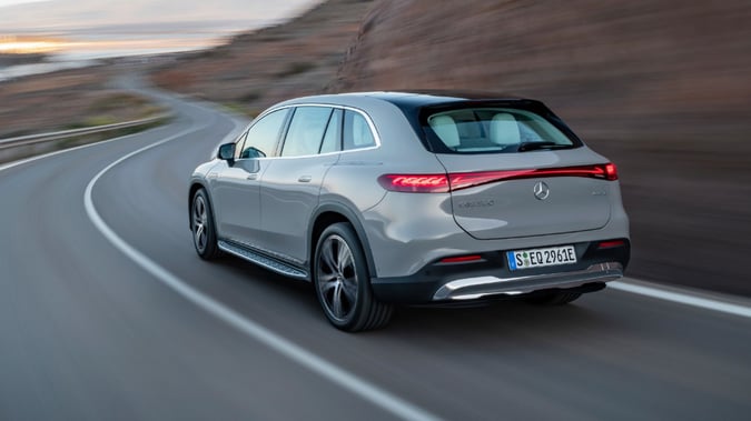 el-eqs-suv-de-mercedes-se-lanzara-en-3-variantes