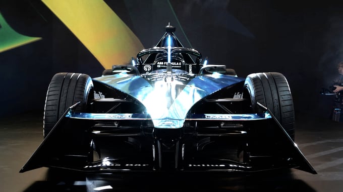 la-formula-e-presenta-finalmente-el-nuevo-monoplaza-gen3-03