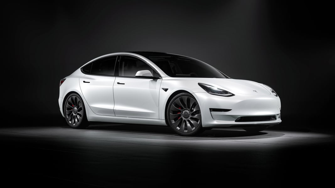 tesla-model-3-performance